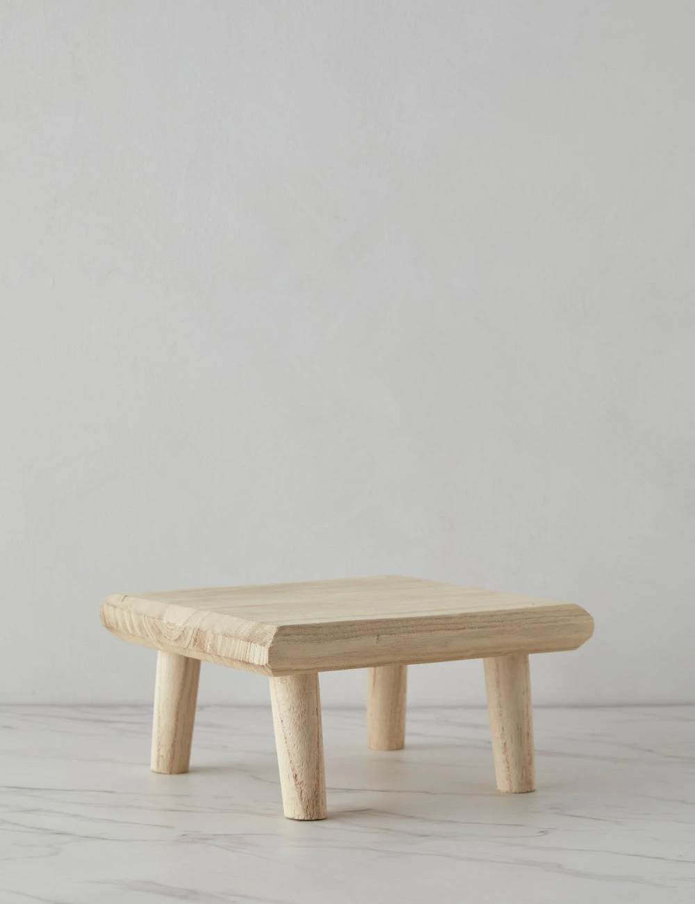 Ewing Pedestal 3 Ewing Pedestal