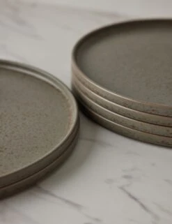 Redonda Dinner Plate (Set Of 6) By Costa Nova -Tableware Supplies Store RedondaDinnerPlate Setof6 byCostaNova Brown 11 A0655176B 3485 SITECROP d7a46952 bbbc 4fd3 a795 2d03e53a8497