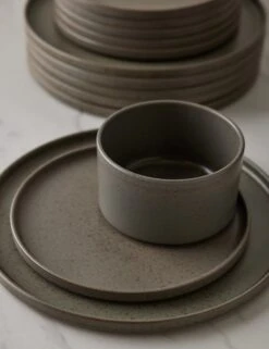 Redonda Dinnerware (18-Piece Set) By Costa Nova -Tableware Supplies Store RedondaDinnerware 18 PieceSet byCostaNova Brown L046662120521 SITECROP