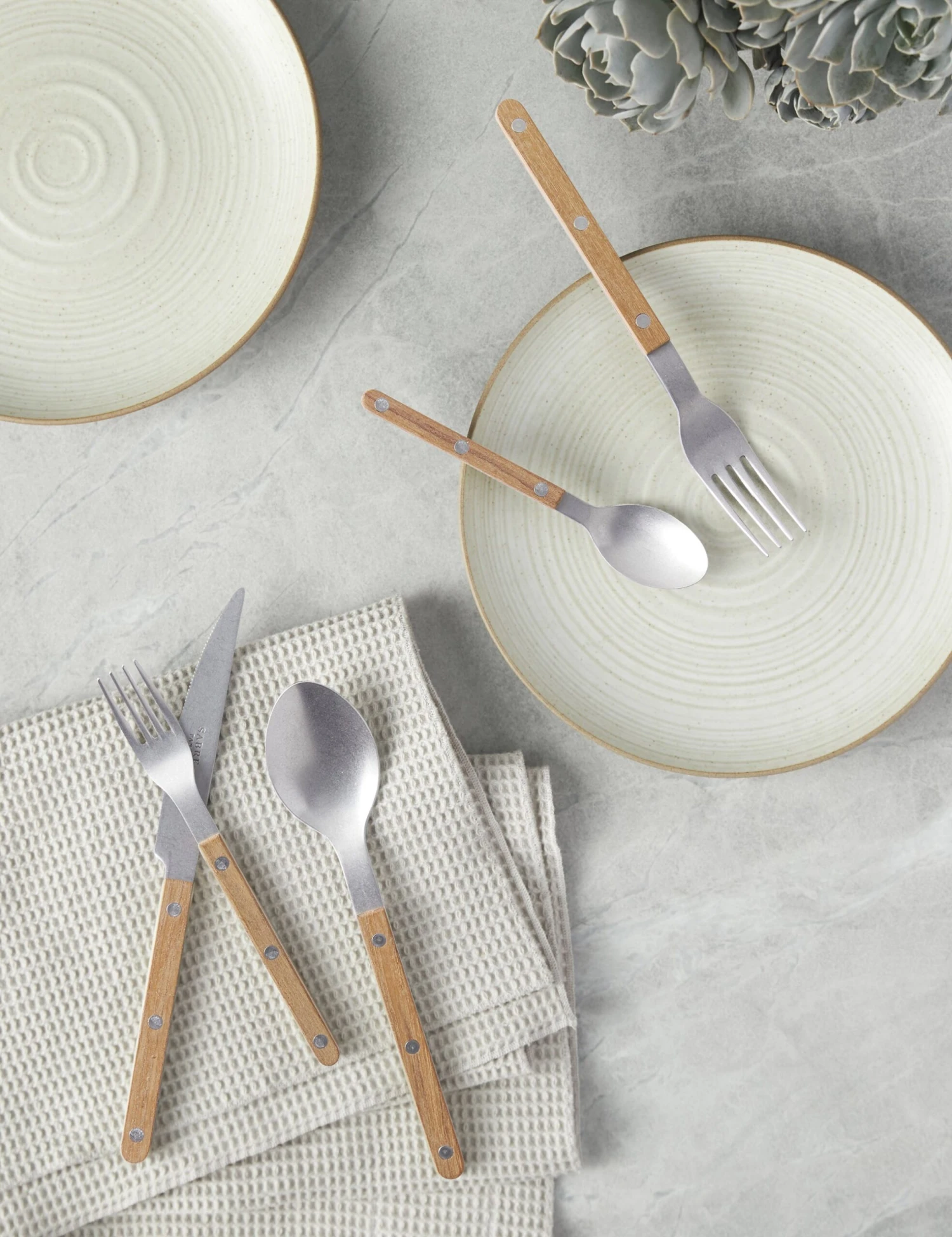 Bistrot Flatware 5-Piece Set By Sabre 11 Bistrot Flatware 5-Piece Set By Sabre - Image 9